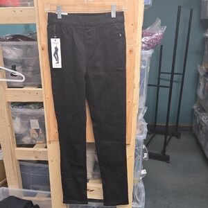Parasuco Size 4 Black Pull On Tummy Control Jeans